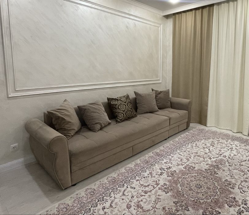 Диван 4х местный