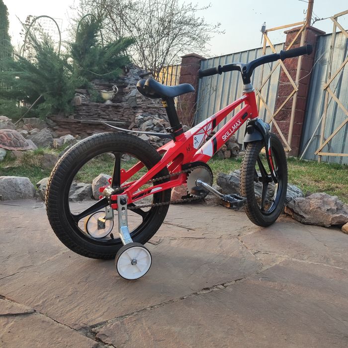 Велосипед велик для девочки или мальчика Skillmax. Размер 16.
