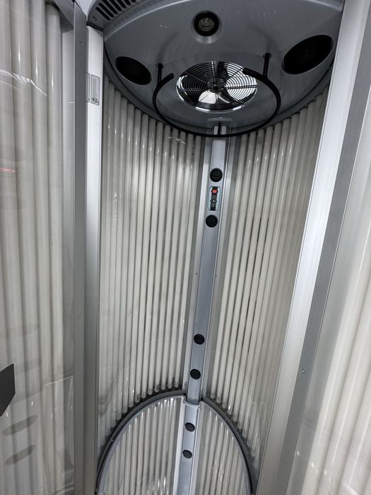 Продам вертикальный солярий