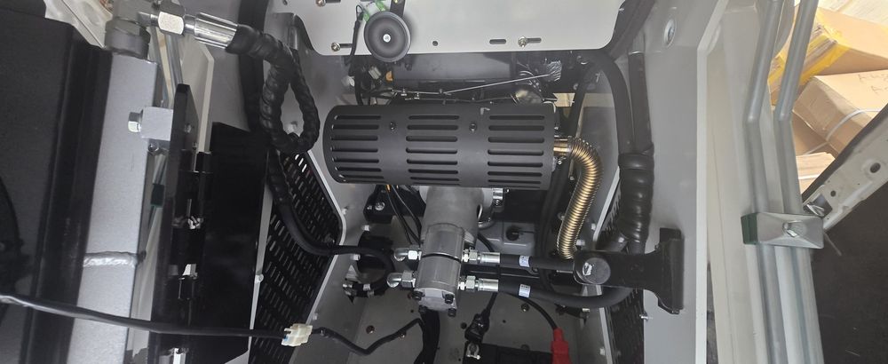 Мини погрузчик бензиновый