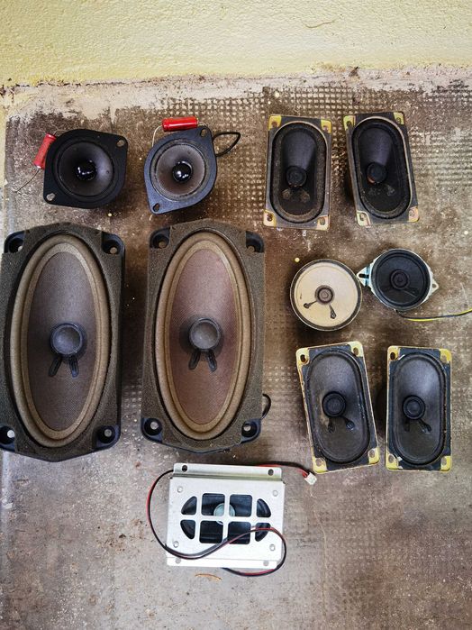 Difuzoare,microfoane,relee,limitatoare