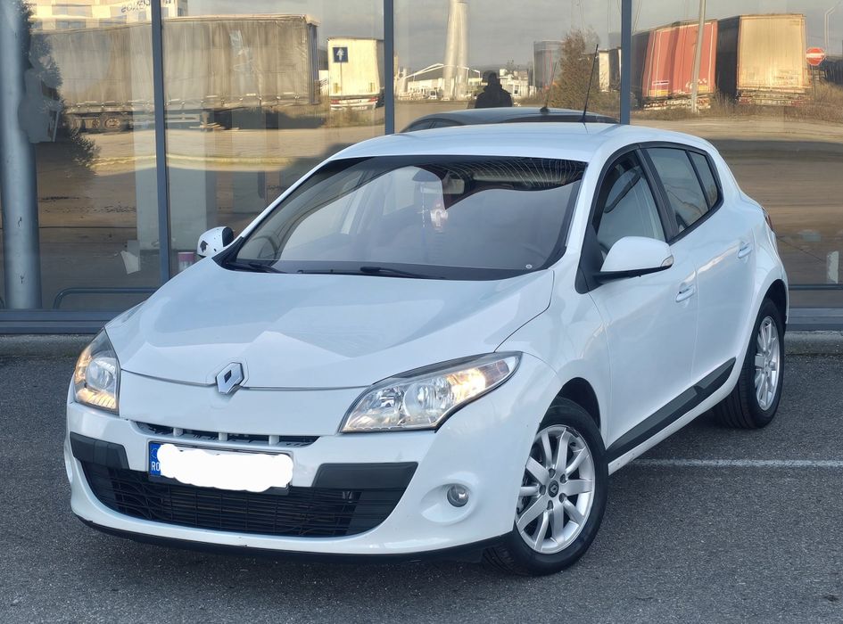 Renault Megane 3 1.5dci 110 cai / 6 trepte / Navi / Euro 5