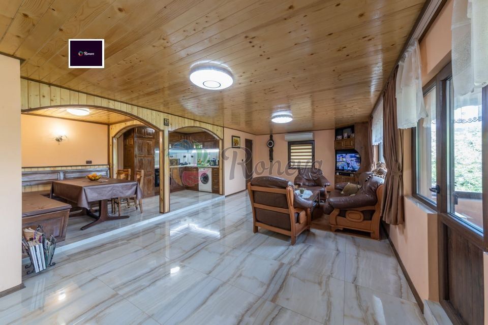 Къща в Варна, област- площ 150 м2цена 325000 евро