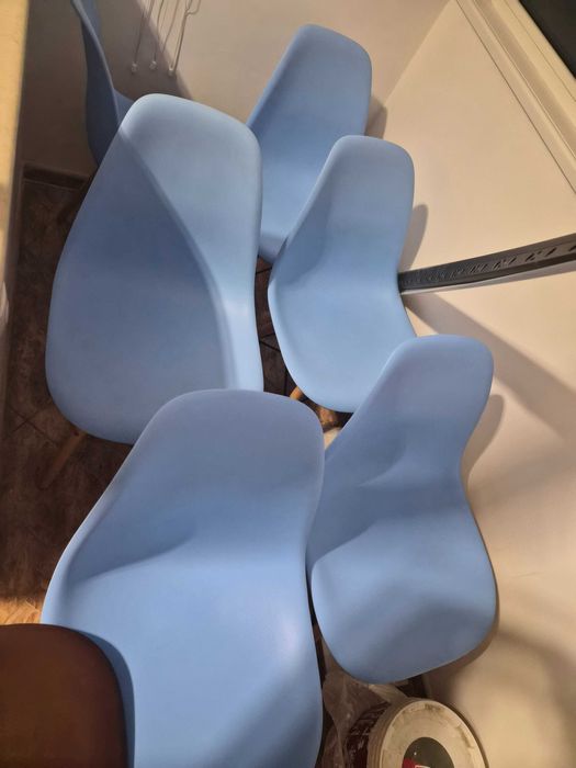 Трапезни столове 6броя