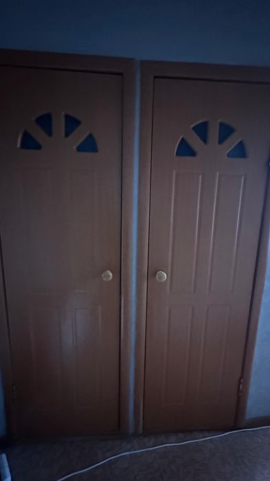 Есиктер  сатылады