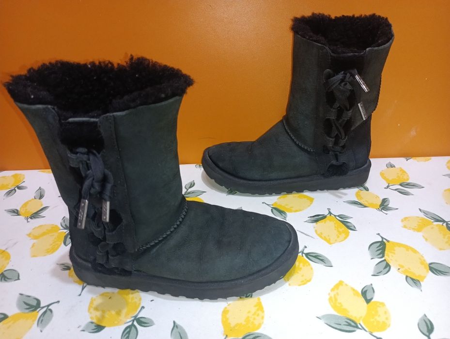 UGG кожени боти N 36 - 18 €
