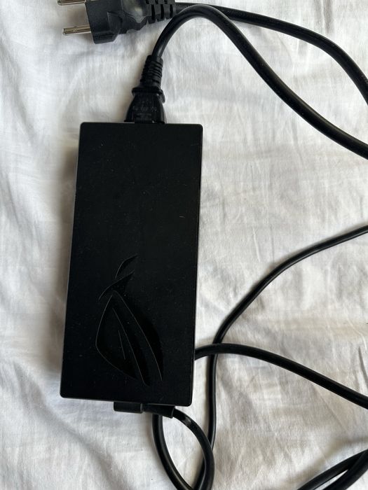 Продам два адаптора новые