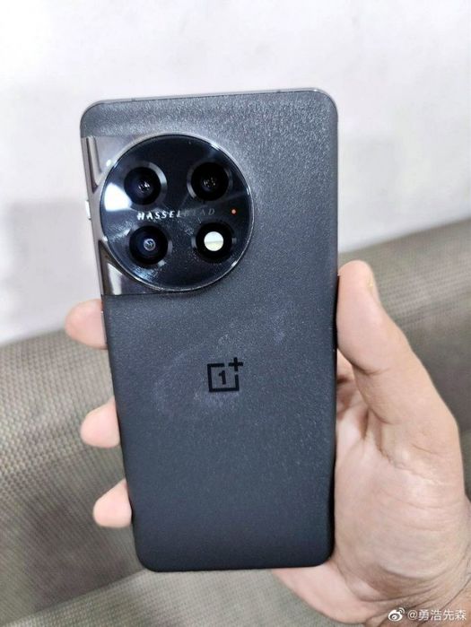 Обмен Oneplus 11 смартфон.
