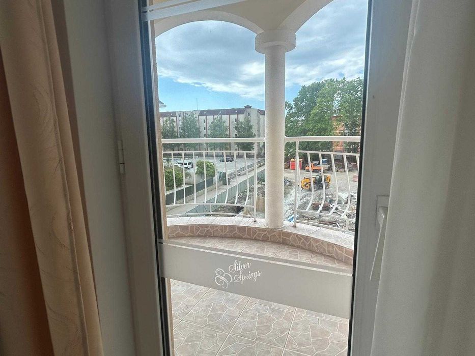 Продава се Едностаен апартамент в к.к. Слънчев бряг - 48 кв.м за 942 €/кв.м - Снимка #8