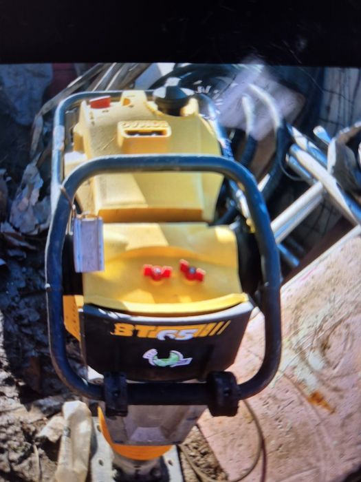 Mai compactor bomag bt 65
