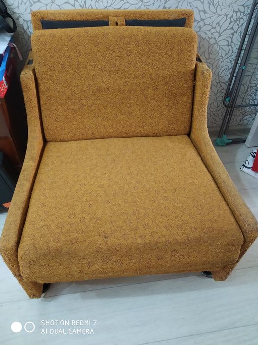 Продам б/у кресло раскладное