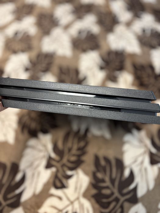 Playstation 4 pro 1TB