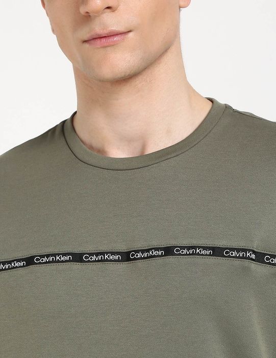 Футболка Calvin Klein. p-M.