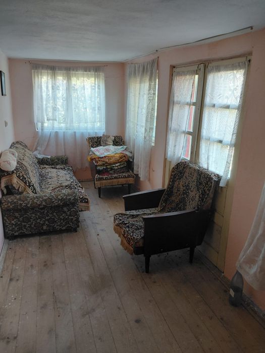Casă 6 camere + teren 1200 mp, gazele la poartă, Merișani (Valea Boierească) – 20 min de Pitești