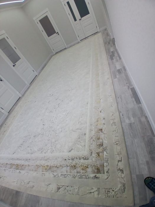 Газ плита и коври