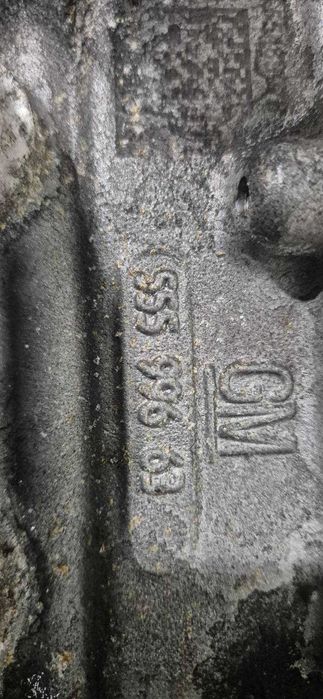 Цилиндрова глава и разпределителни валове OPEL B20DTH