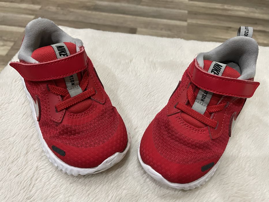 Маратонки nike unisex