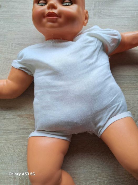 Păpușă bebe anii 80