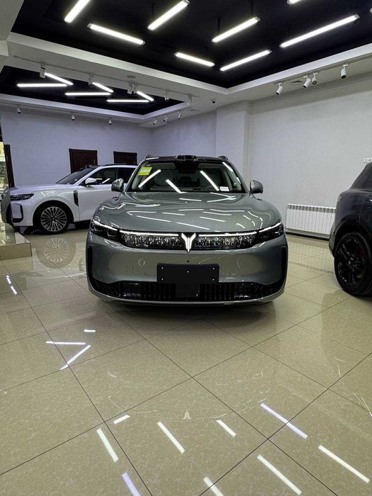 Voyah Free Plus — Premium gibrid | Rasmiy diler