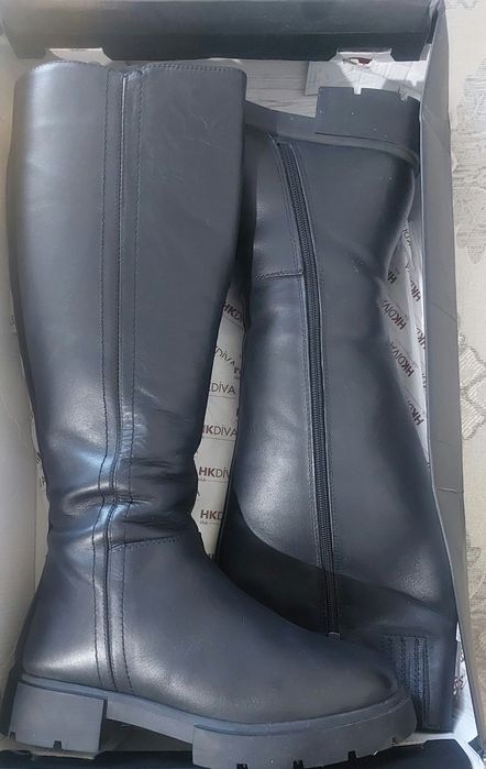 Продам зимние сапоги