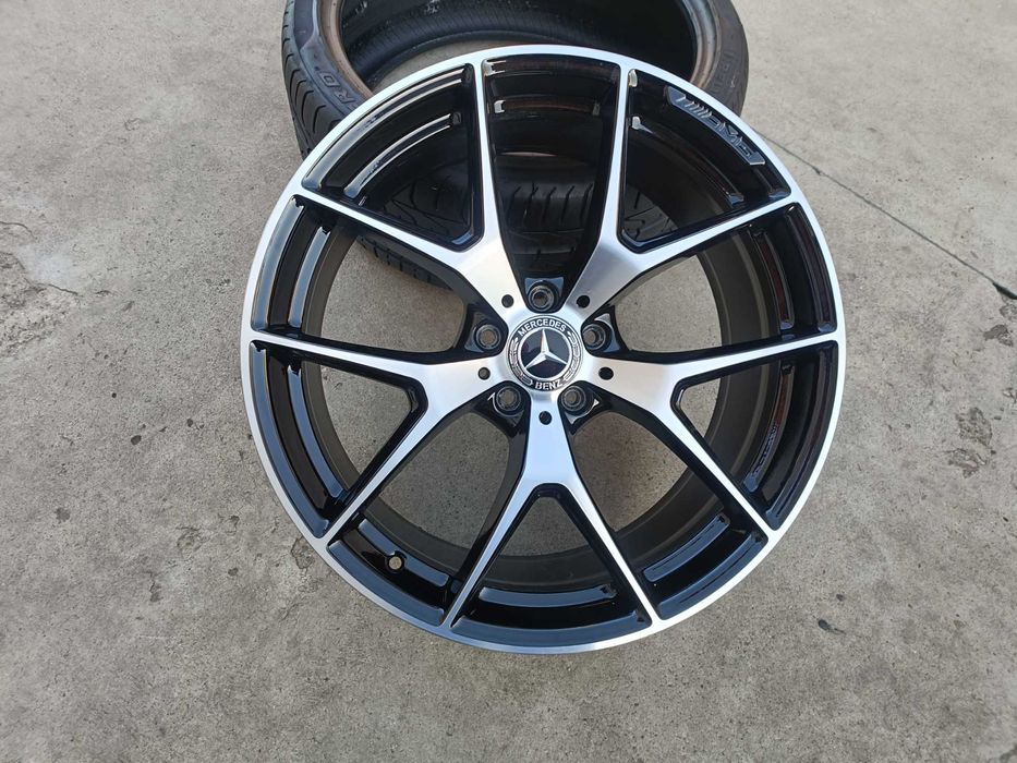 O janta spate 19 originala mercedes glc amg A2534015600