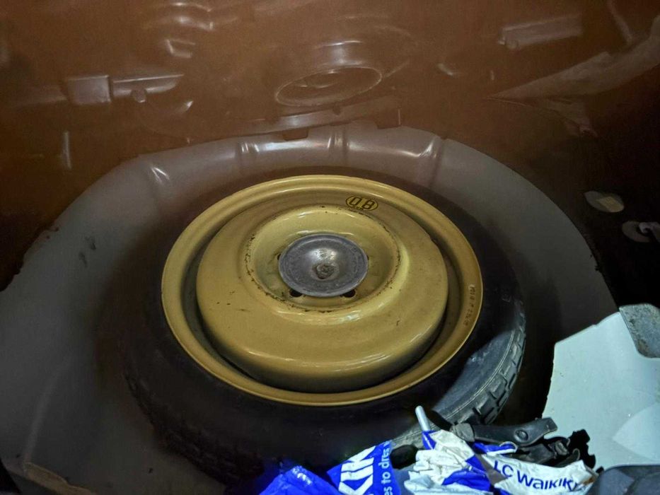 Mazda 3 Sedan BK 1.6i