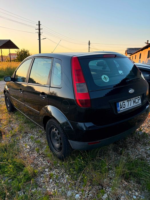 FORD Fiesta 2002 — imagine 4