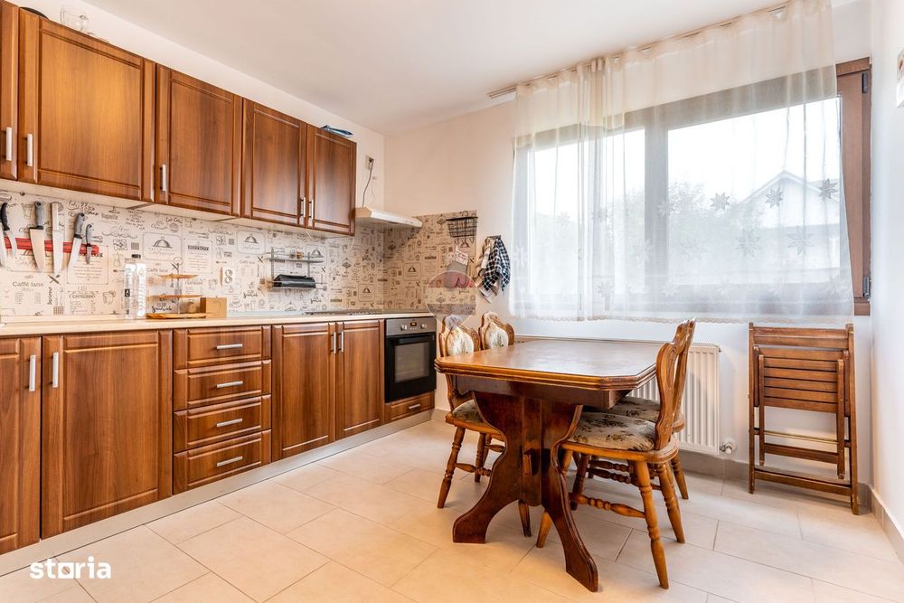 Casa individiala, panouri, garaj, 600mp teren, la cheie, comision 0