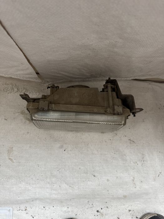 Оригинален фар Тойота Корола Toyota Corolla