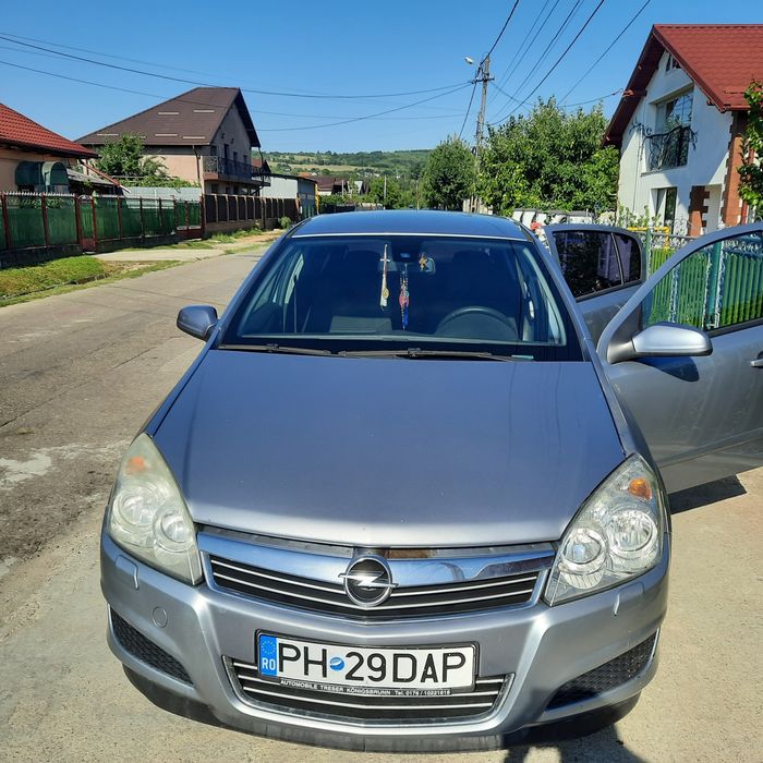 Vând Opel Astra H 1.7 CDTI-anul fabricației 2007; km. reali:277 000; în stare foarte bună