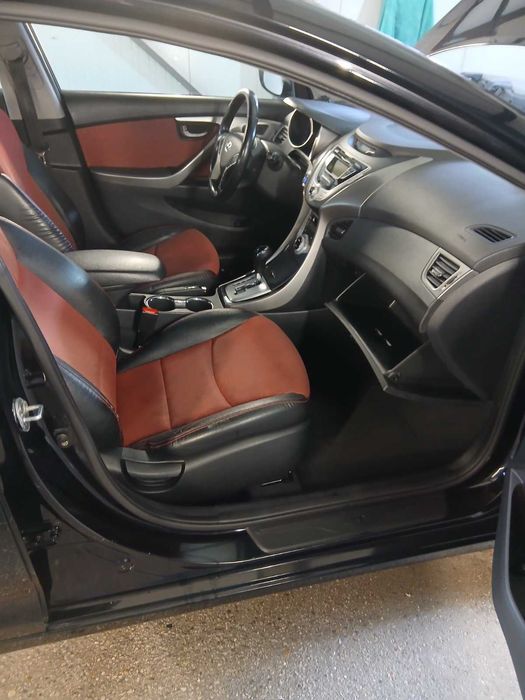 Автомобил продажба