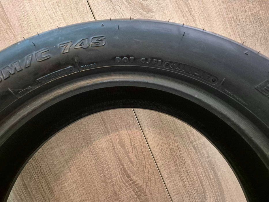 120/90 - 17 M/C 64S   Pirelli Scorpion Trail , 160/80 - 15 Bridgestone Exedra Max