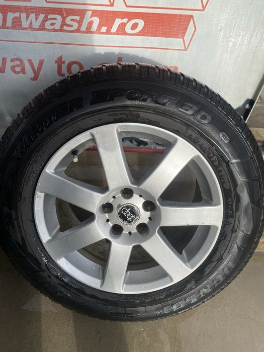 Vand 4 jante cu anvelopa iarna 235/65R17 Audi