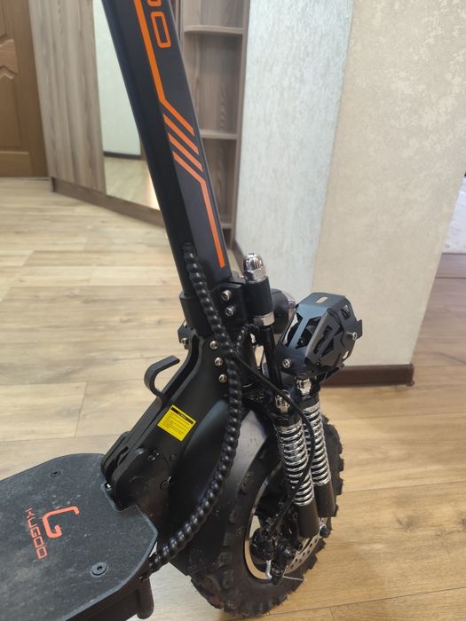 Самокат Kugoo M5