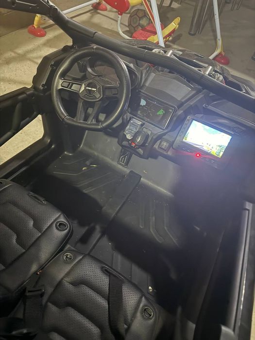 Детская машина новая