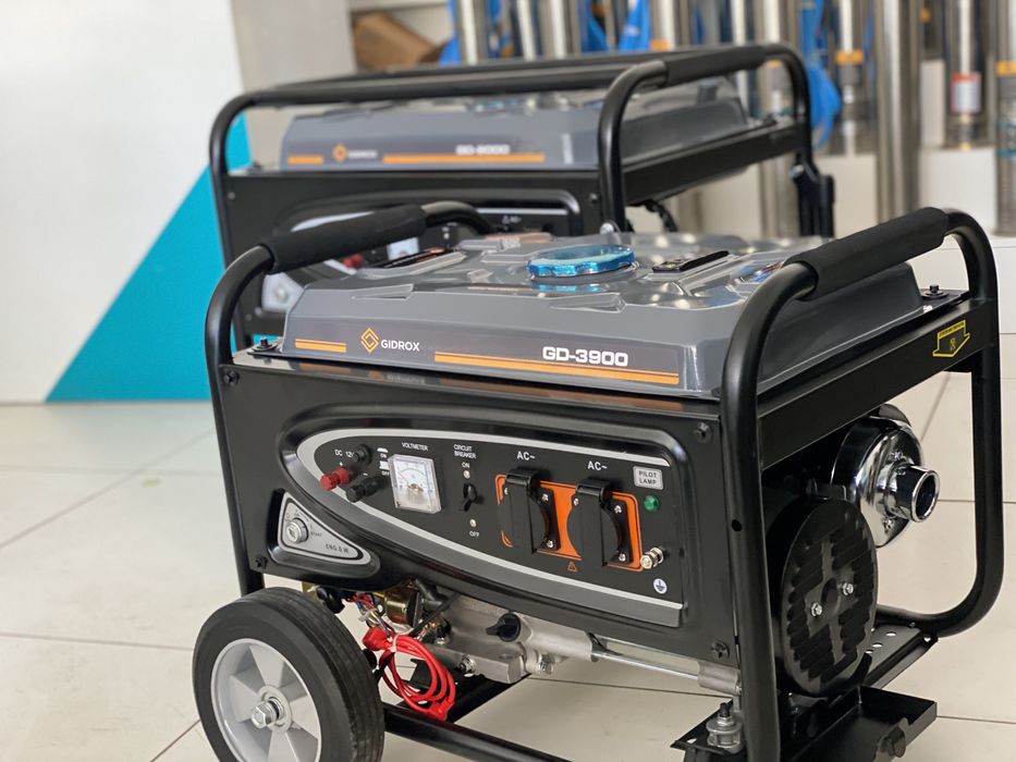 Генератор  3 kw - 7,5 kw Генератор  generator.(Движок)