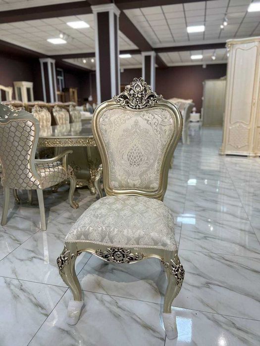 Акция Гостиная стол стулья.Mehmonxona stol stullari sotiladi