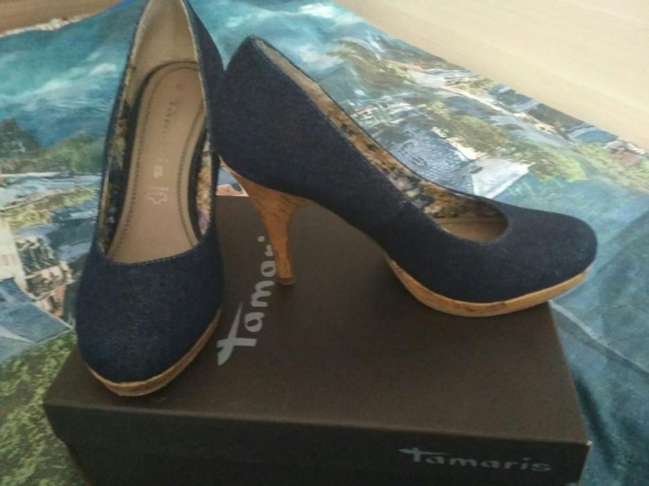 Туфли 38 размер .