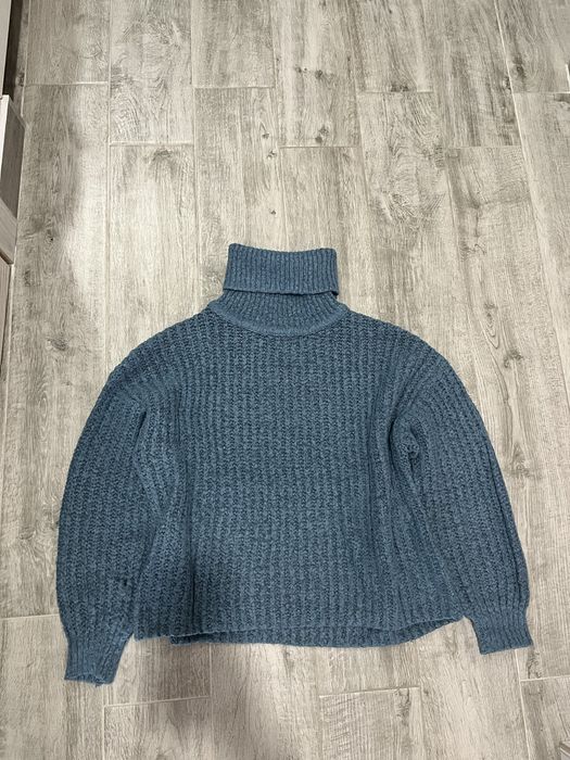 Различни видове пуловери