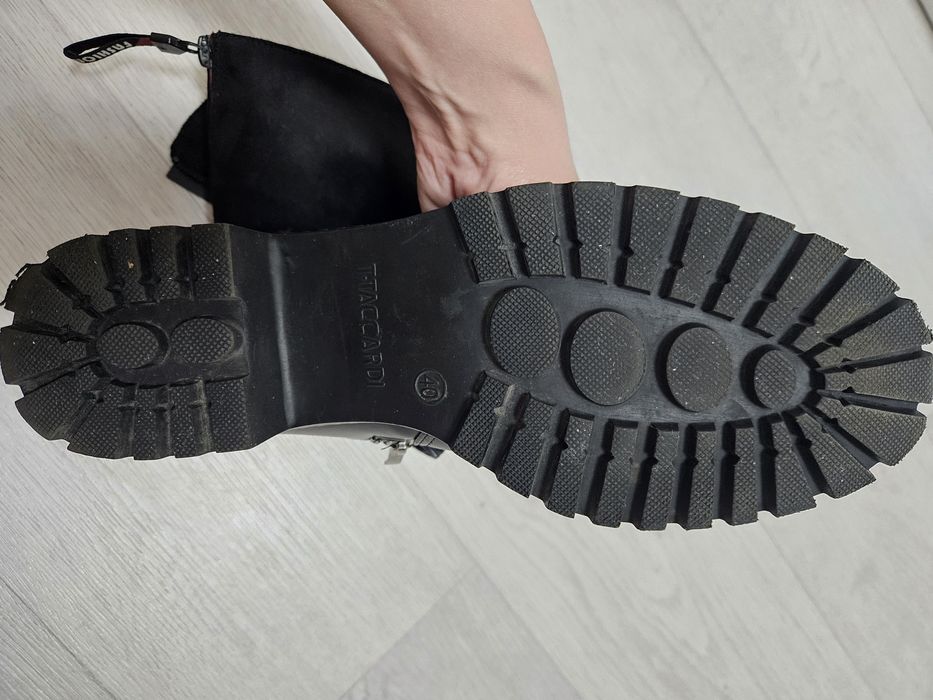 Продам сапоги осень-весна