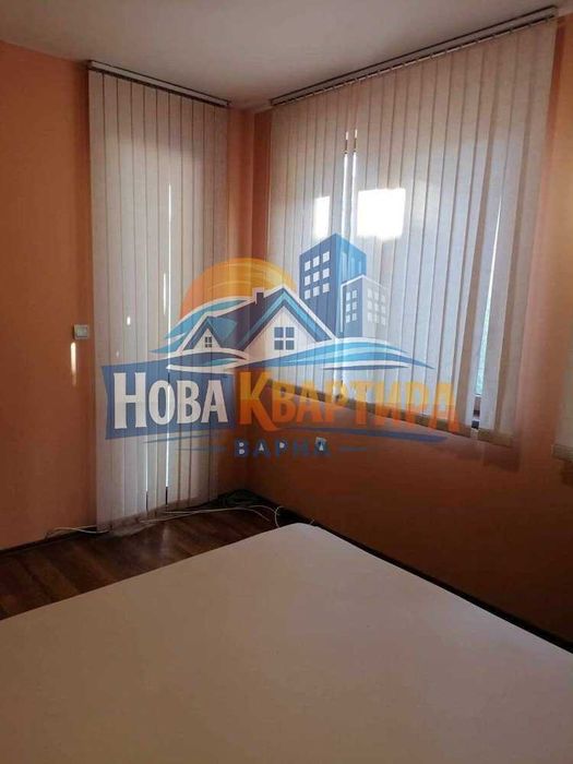 Тристаен под стадион Спартак