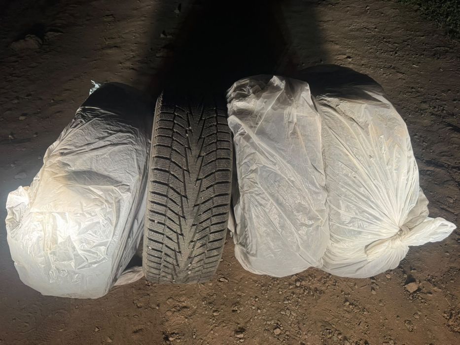 Hankook липучка комплект 225/45/18