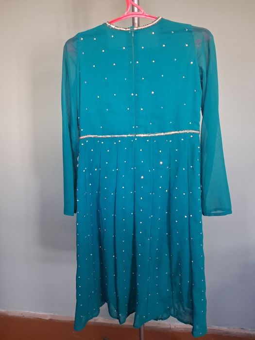 Koʻylak Indiskiy sari