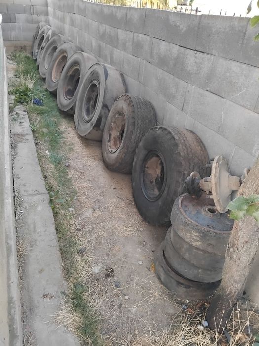 Vând roți  pentru remorcă