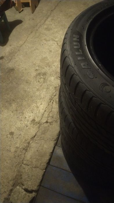 Продам комплект летних шин