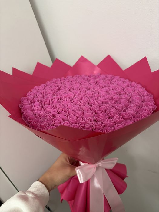 Buchet 101 trandafiri roșii din săpun Cadou romantic