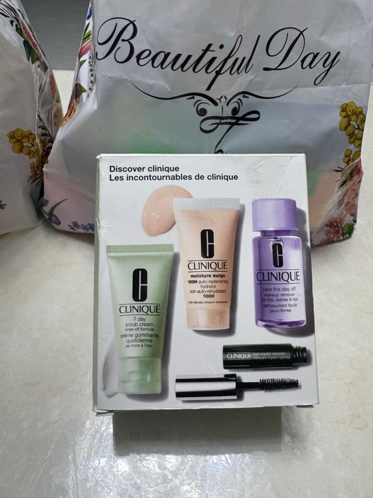 Маска для губ Laneige Lip Mask США Подарки женщинам на НГ Ликвидация