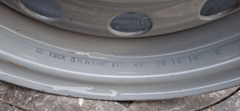 Продам колесный диск.  1 шт.  на 14
