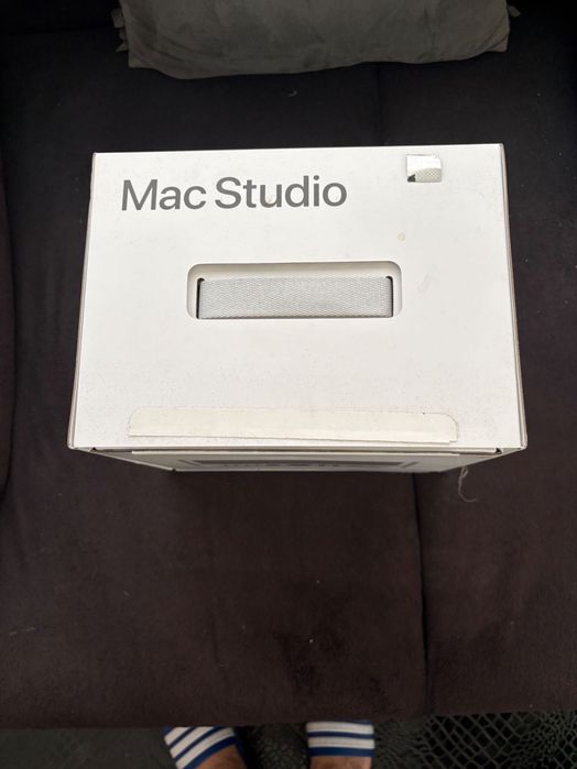 Mac Studio Apple M1 Max (2022) – 10-Core, 32GB RAM, 512GB SSD – Като нов!