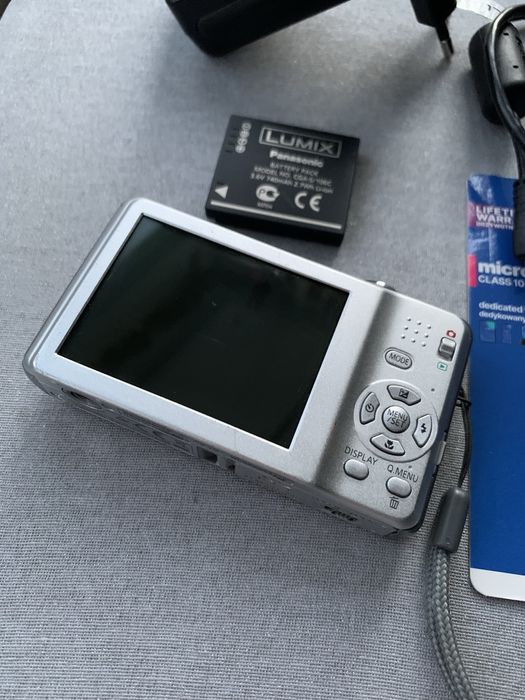 Camera Foto Digitala PANASONIC DMC-FS10 Silver, Digital Point & Shoot